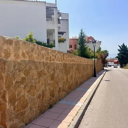 Hidalgos, Apartment Manilva