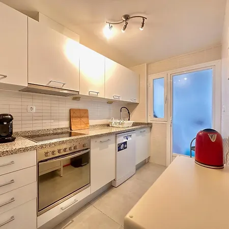 Hidalgos, Apartment
